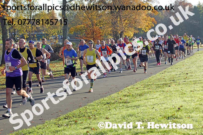 Start of the Newcastle Town Moor Marathon, Newcastle Town Moor Marathon and Half Marathon. Photo: David T. Hewitson/Sports for All Pics
